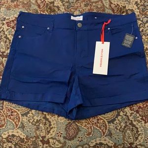 Blue cuffed khaki shorts